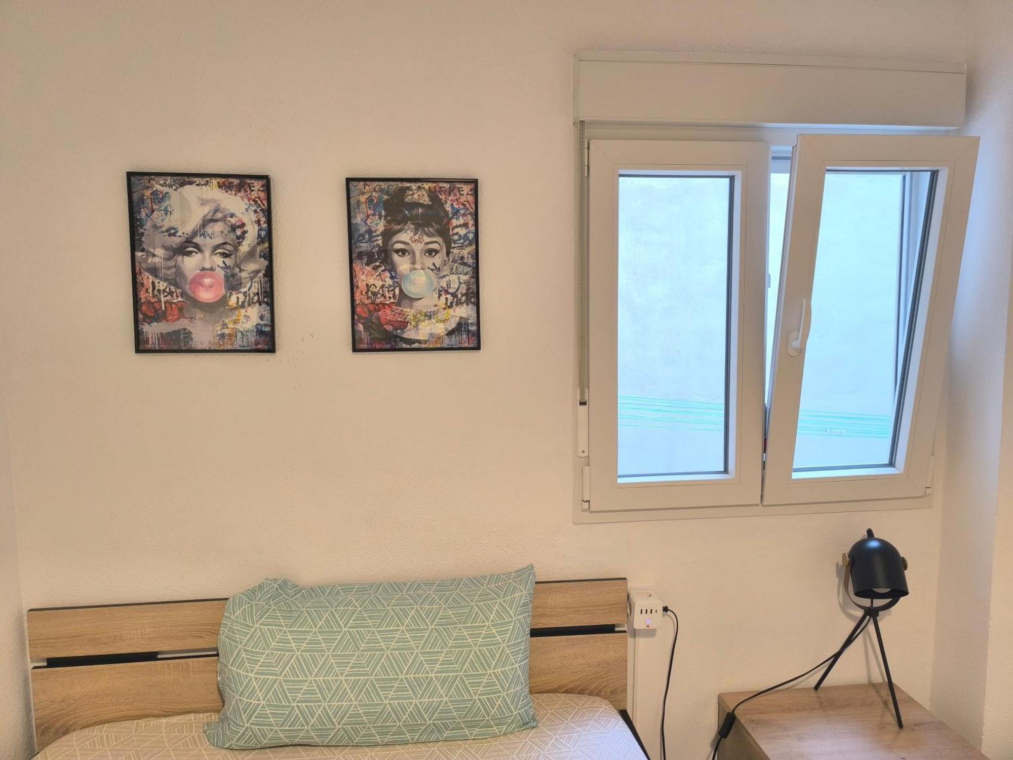 Habitaciones En Apartamento Compartido W Host Alicante Exterior foto